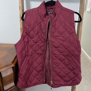 XL J Crew Mercantile wine/burgundy vest w/ ruffles